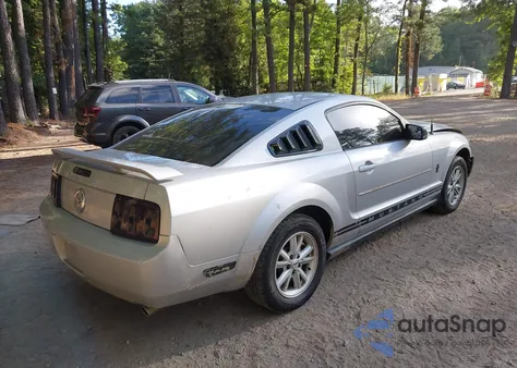 2005 Ford Mustang V6 Deluxe/V6 Premium from USA, damaged, VIN 1ZVFT80N355215486